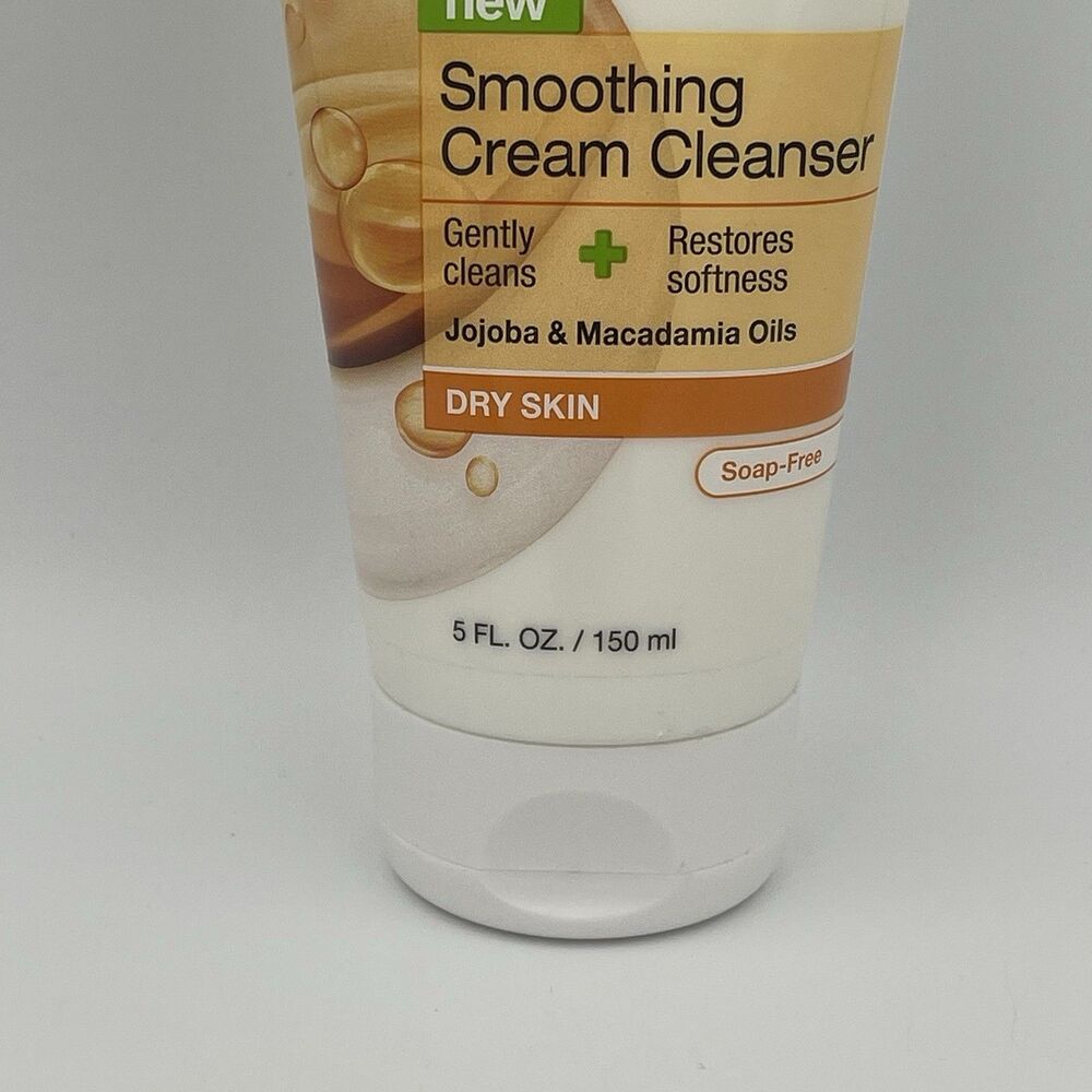 Garnier Clean + Smoothing Cream Cleanser for Dry Skin - 5 Fl Oz / 150 ml - NEW - Picture 3 of 6